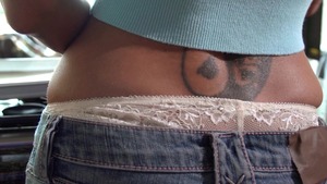 MommyGotBoobs: Shaved pussy Ava Addams agrees to cock sucking