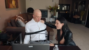 Big Butts Like It Big: Angela White and Zac Wild gagging