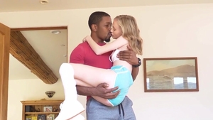 BBCPie.com - Alicia Williams workout