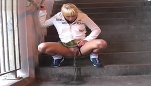Порно Вуайеристы Писающие