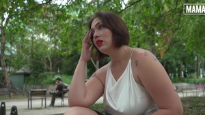 MamacitaZ - Colombian cumshot on the street